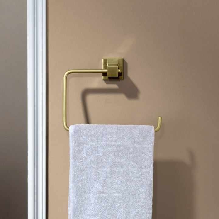 Quadra 2-Piece Bathroom Hardware Set