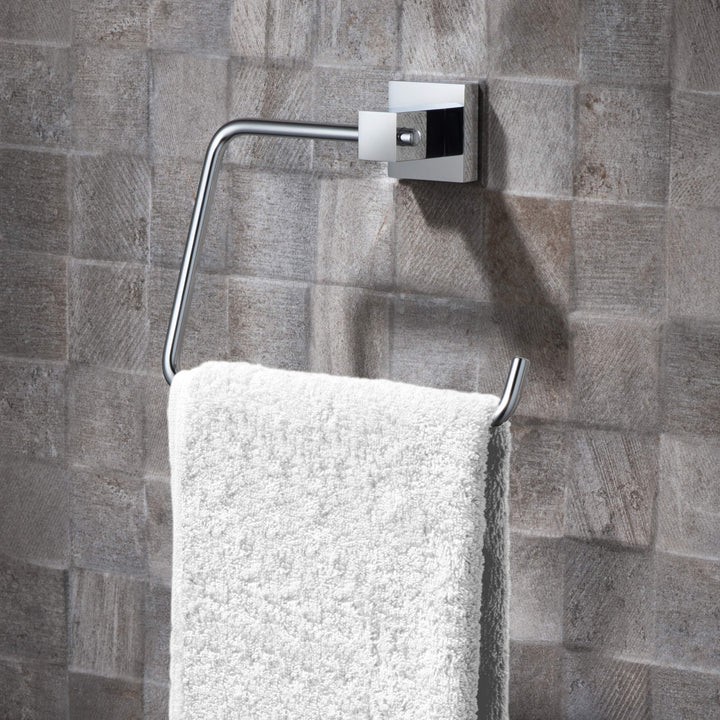 Quadra 2-Piece Bathroom Hardware Set
