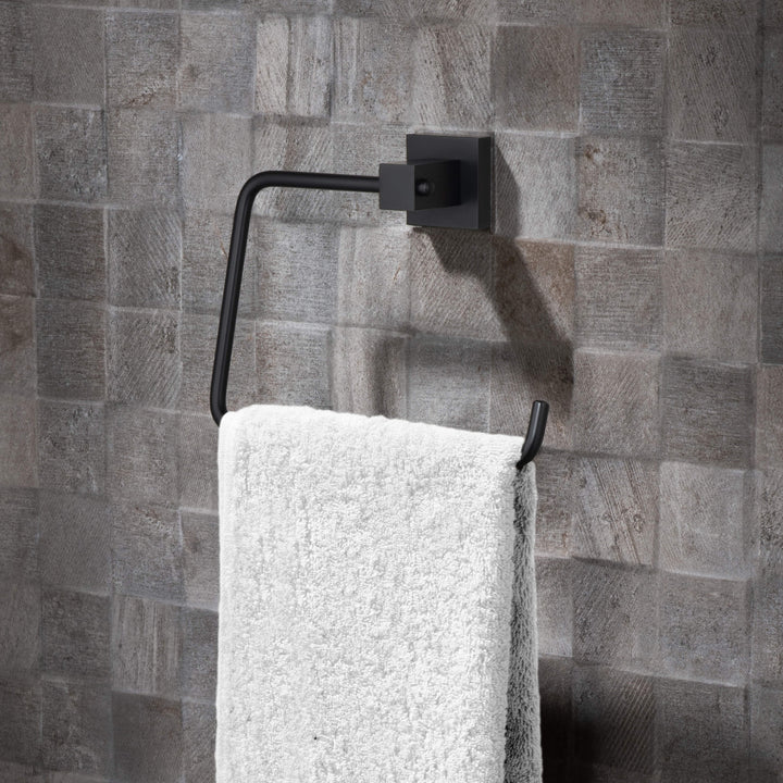 Quadra 2-Piece Bathroom Hardware Set