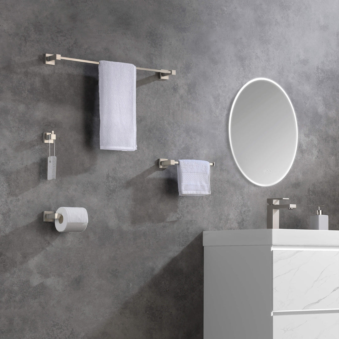 Quadra 4-Piece Bathroom Hardware Set