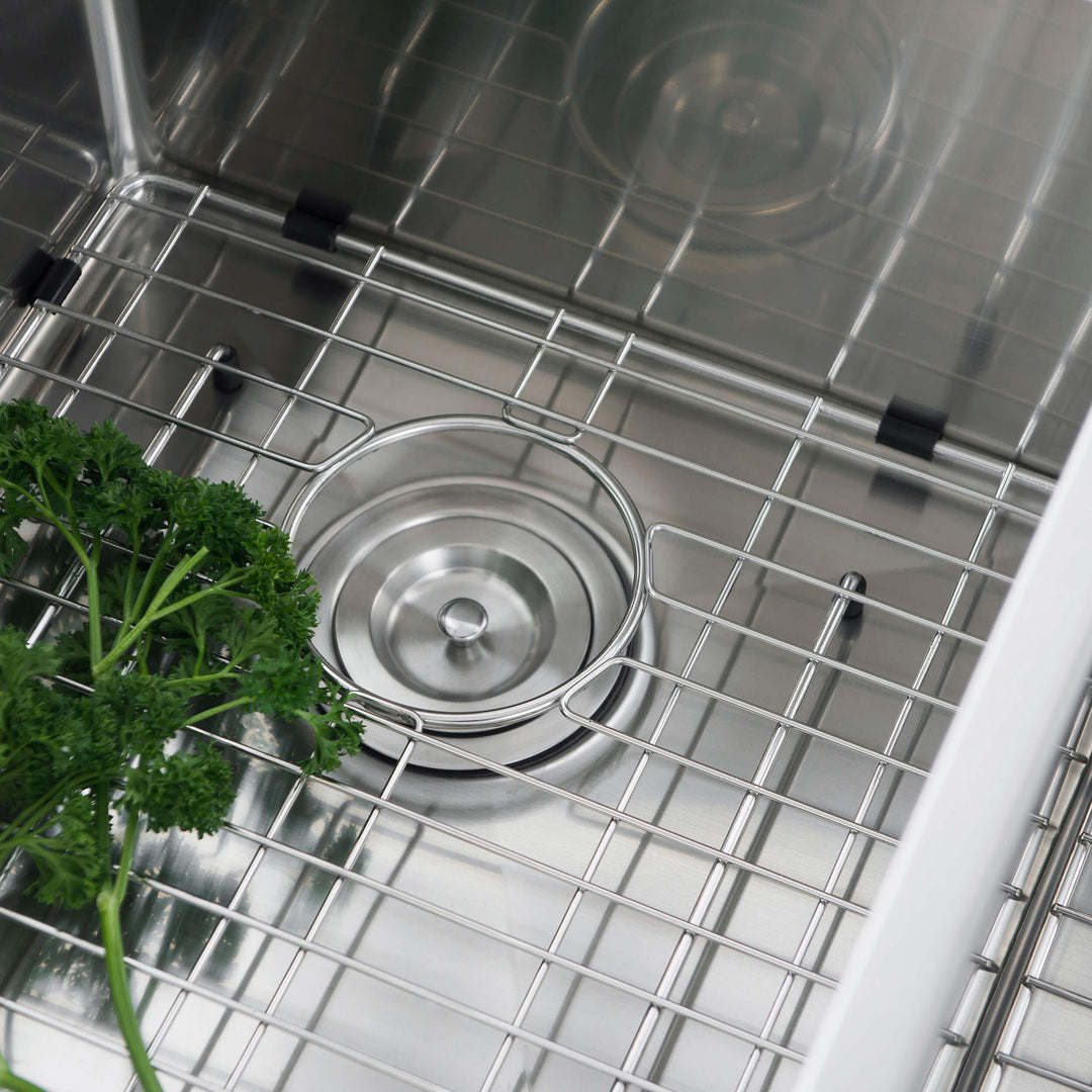 32 3/4" Undermount Double Bowl Stainless Steel Kitchen Sink in 33DEQ