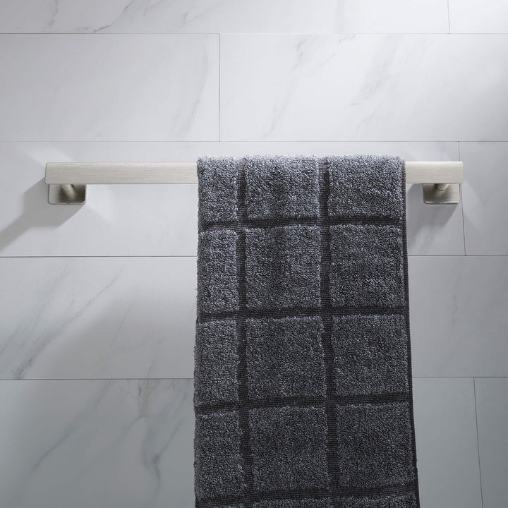 Fusion 18" Bathroom Towel Bar