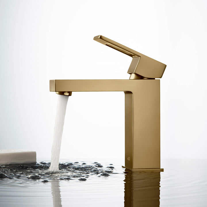 Quadra Single-Handle Single-Hole Bathroom Faucet with Pop-Up Drain