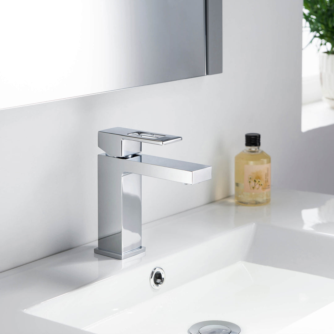 Quadra Single-Handle Single-Hole Bathroom Faucet with Pop-Up Drain