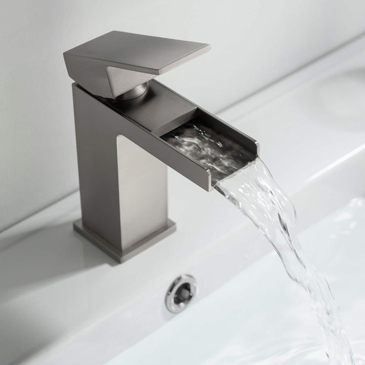 Quadra Single-Handle Waterfall Bathroom Faucet