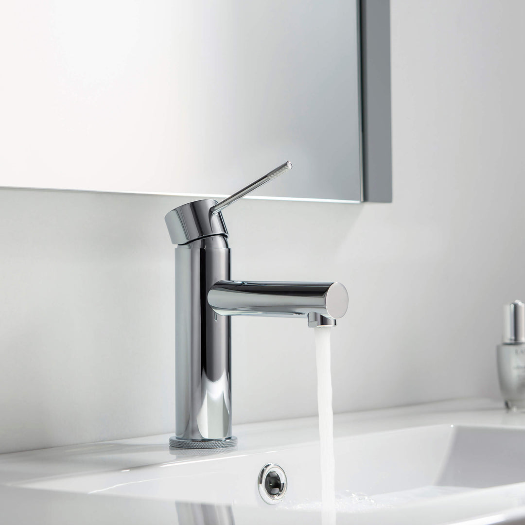 Verona Single-Handle Single-Hole Bathroom Faucet with Pop-Up Drain