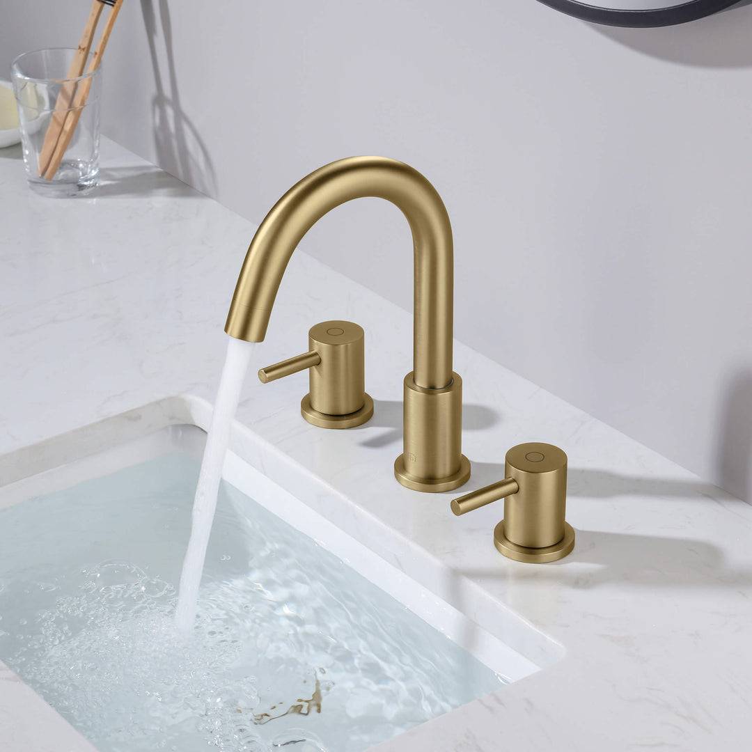 Halo 8" Widespread Bathroom Faucet