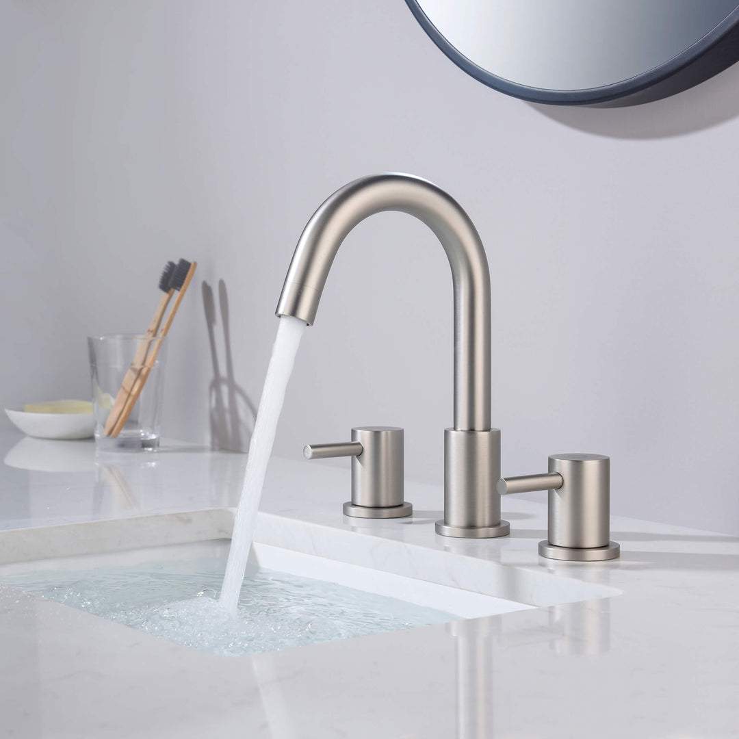 Halo 8" Widespread Bathroom Faucet