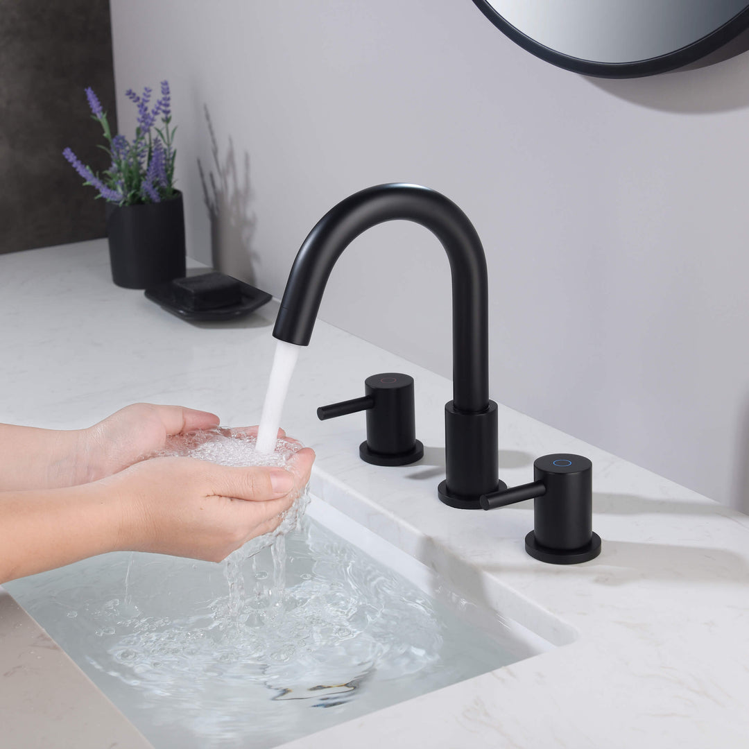 Halo 8" Widespread Bathroom Faucet