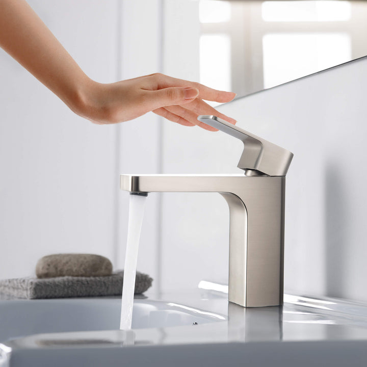 Fusion Single-Handle Bathroom Faucet