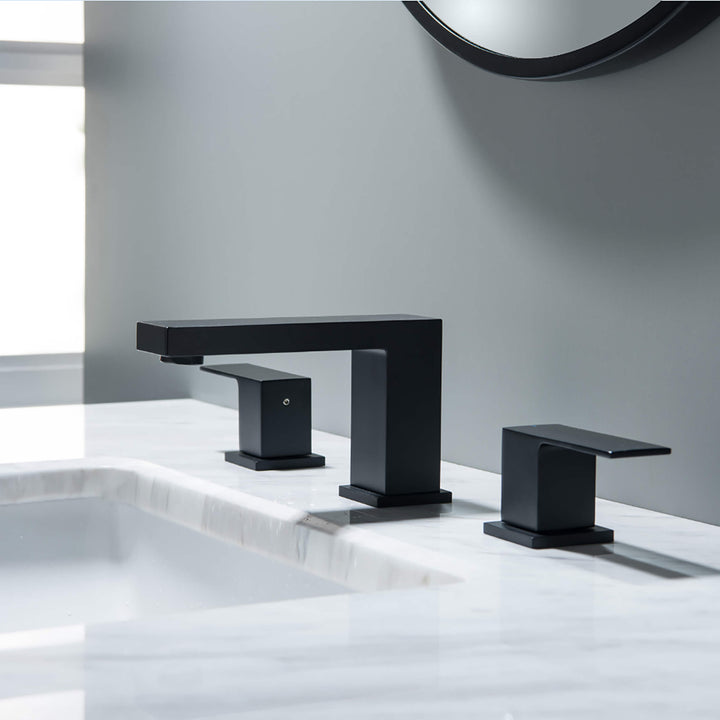Quadra 8" Widespread Bathroom Faucet