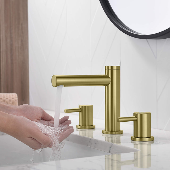 Halo Two-Handle 8" Widespread Bathroom Faucet with Drain Assembly
