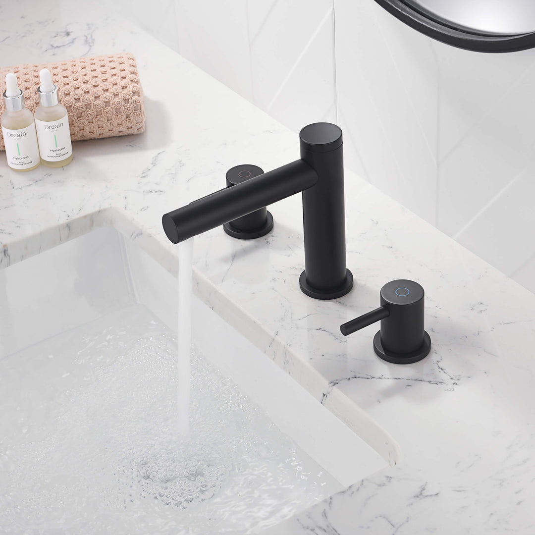 Halo Two-Handle 8" Widespread Bathroom Faucet with Drain Assembly