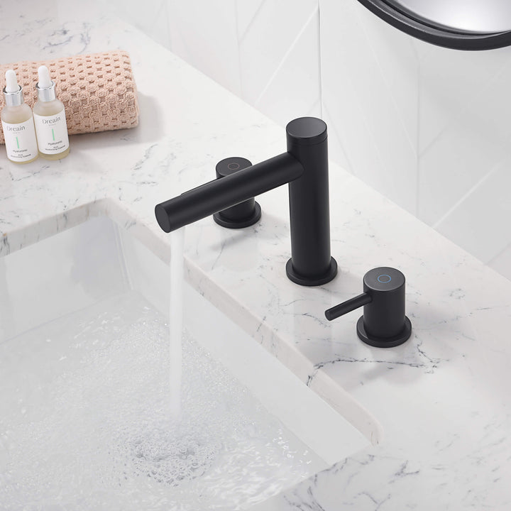 Halo Two-Handle 8" Widespread Bathroom Faucet with Drain Assembly
