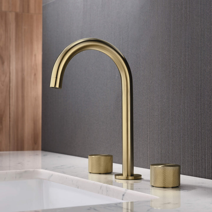 Verona Two-Handle 8" Widespread Bathroom Faucet with Drain Assembly