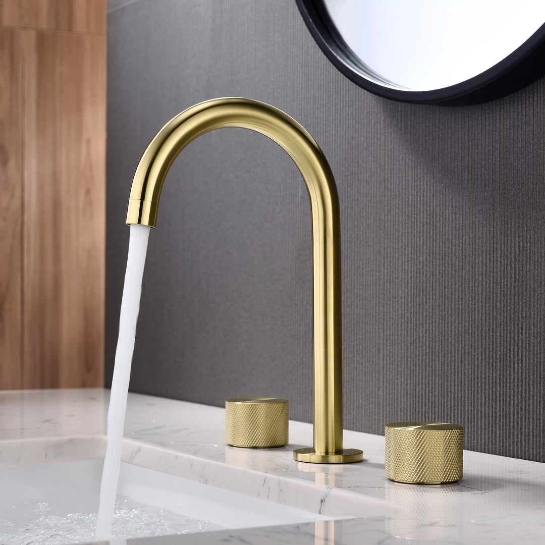 Verona Two-Handle 8" Widespread Bathroom Faucet with Drain Assembly