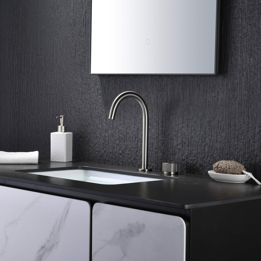 Verona Single-Handle 2-Hole Bathroom Faucet with Drain Assembly