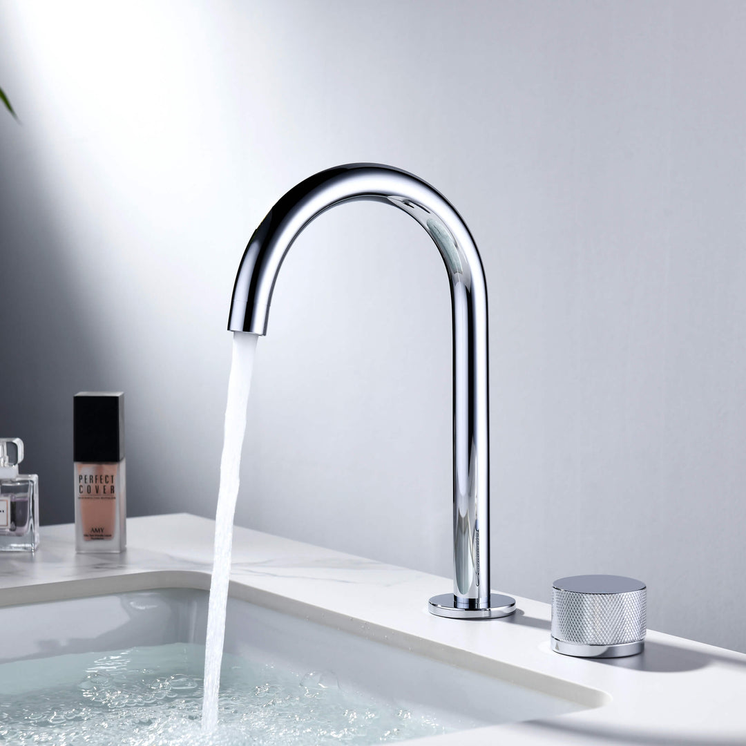 Verona Single-Handle 2-Hole Bathroom Faucet with Drain Assembly