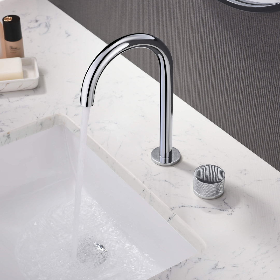 Verona Single-Handle 2-Hole Bathroom Faucet with Drain Assembly