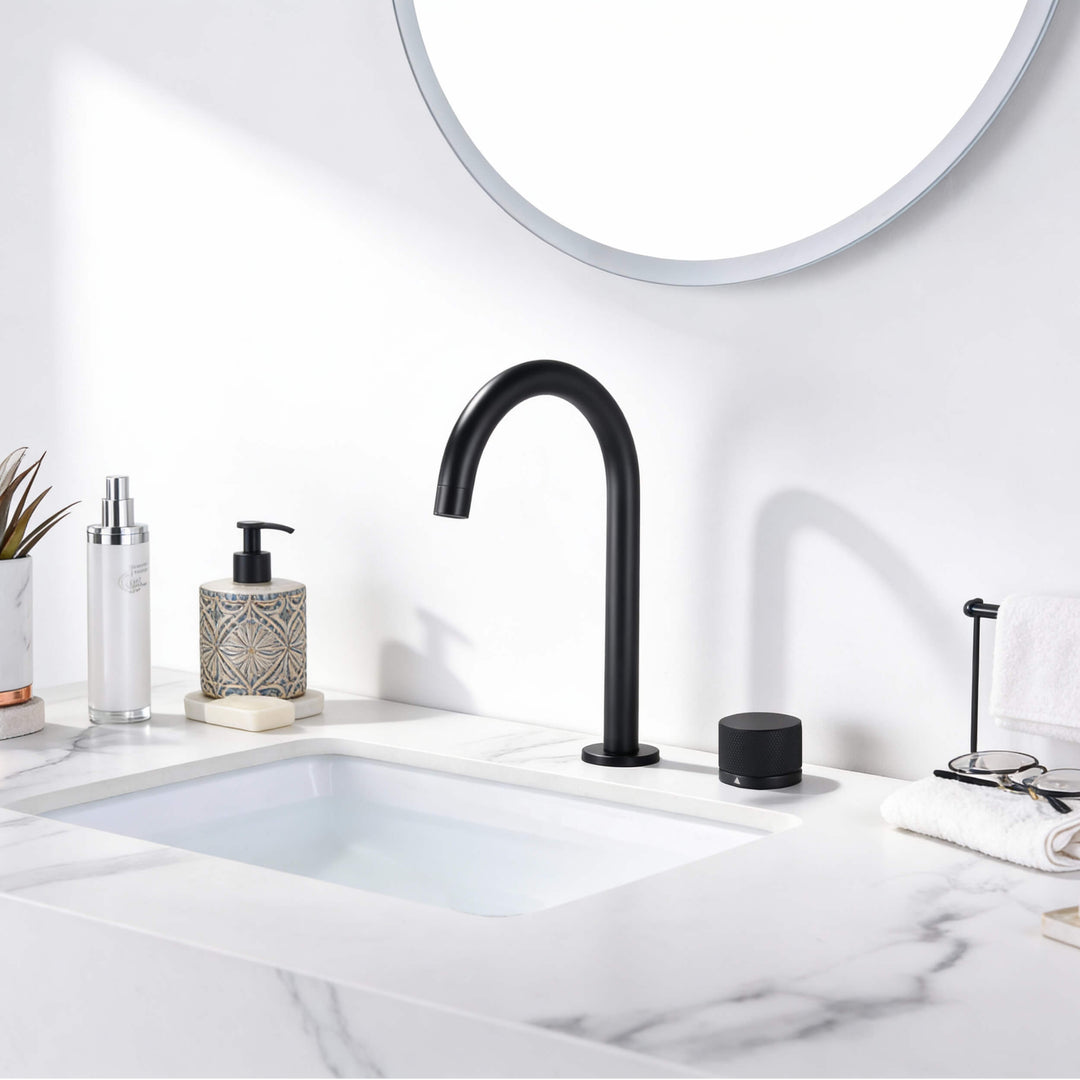 Verona Single-Handle 2-Hole Bathroom Faucet with Drain Assembly