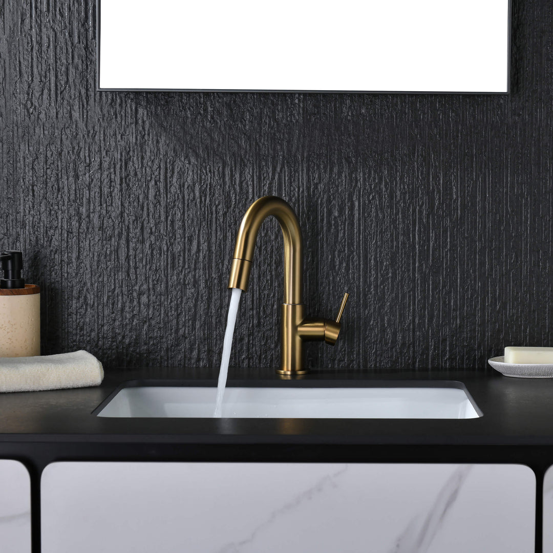 Halo Single-Handle Single-Hole High-Arc Pull-Down Sprayer Bathroom Faucet