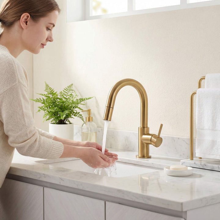 Halo Single-Handle Single-Hole High-Arc Pull-Down Sprayer Bathroom Faucet