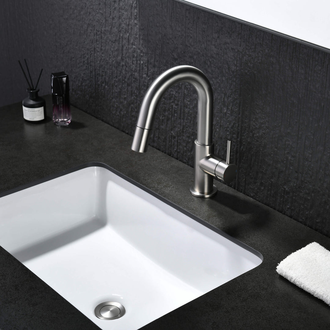 Halo Single-Handle Single-Hole High-Arc Pull-Down Sprayer Bathroom Faucet