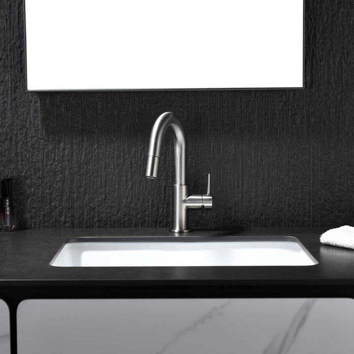 Halo Single-Handle Single-Hole High-Arc Pull-Down Sprayer Bathroom Faucet