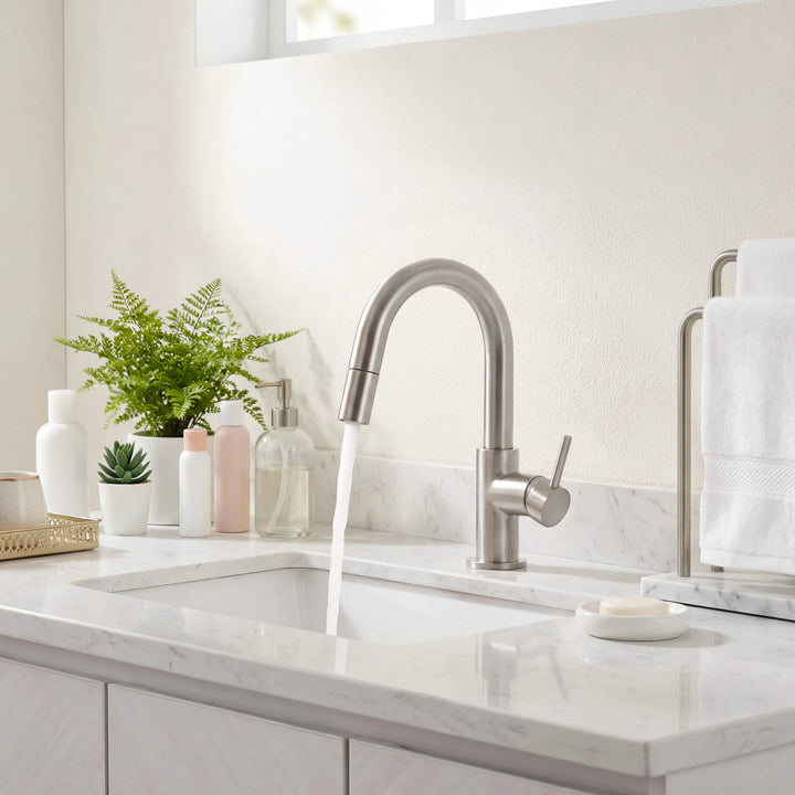 Halo Single-Handle Single-Hole High-Arc Pull-Down Sprayer Bathroom Faucet