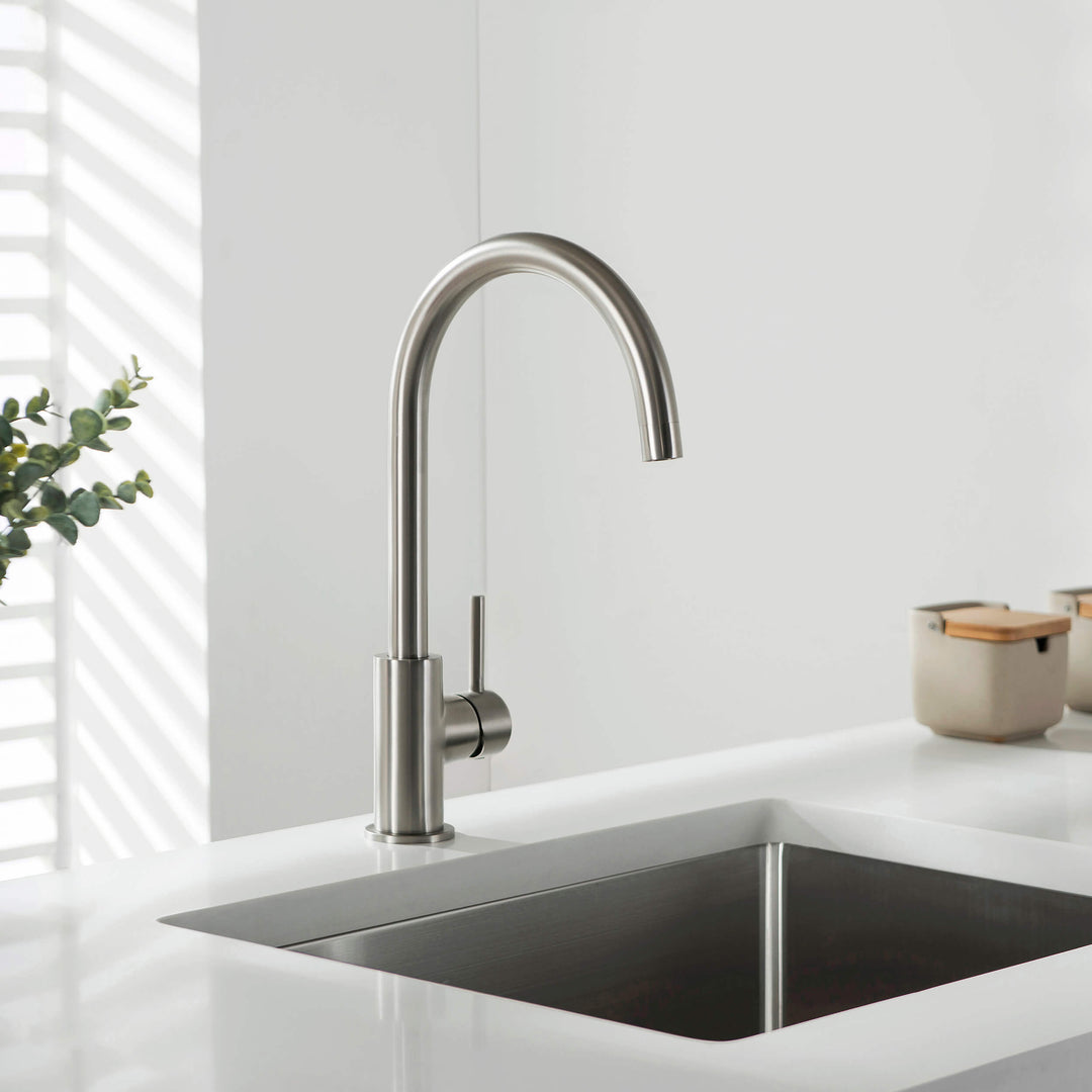 Halo Single-Handle Bar Sink Faucet