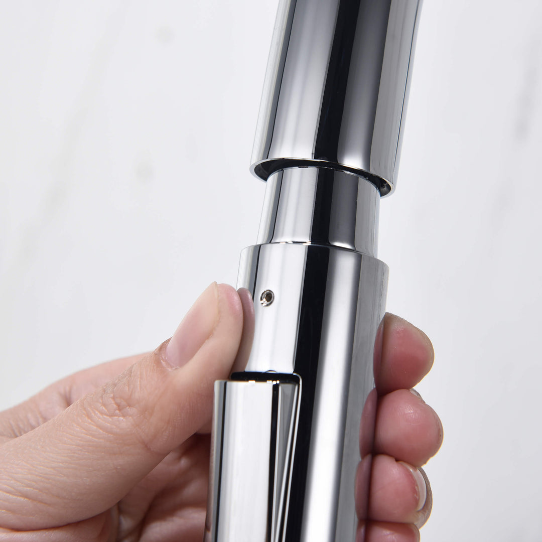 Halo Single-Handle Pull-Down Kitchen Faucet