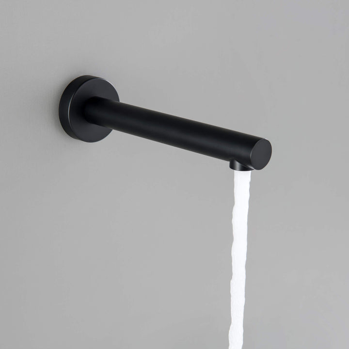 Halo Pressure-Balanced Wall-Mount Shower System