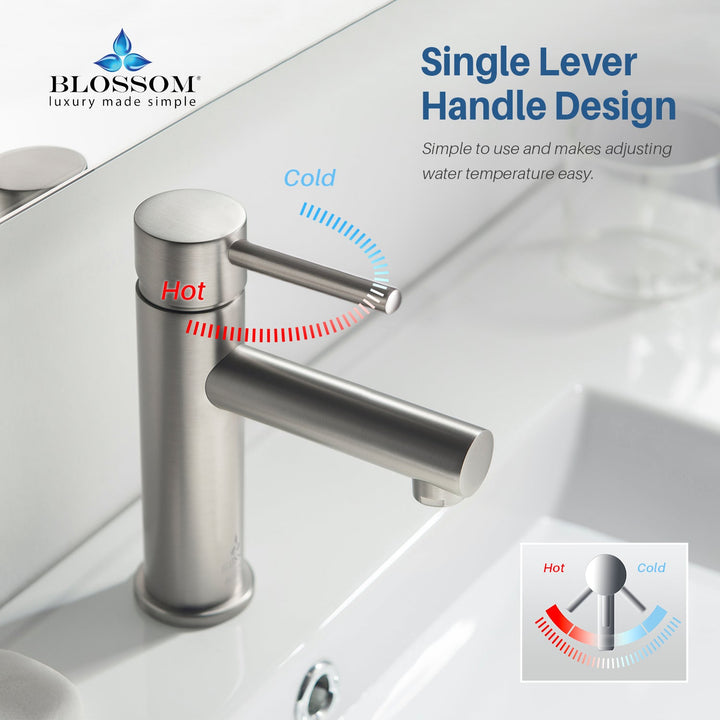 Single-Handle Single-Hole Bathroom Faucet in 116