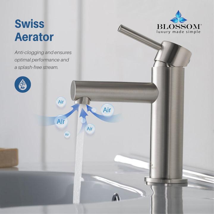 Single-Handle Single-Hole Bathroom Faucet in 116