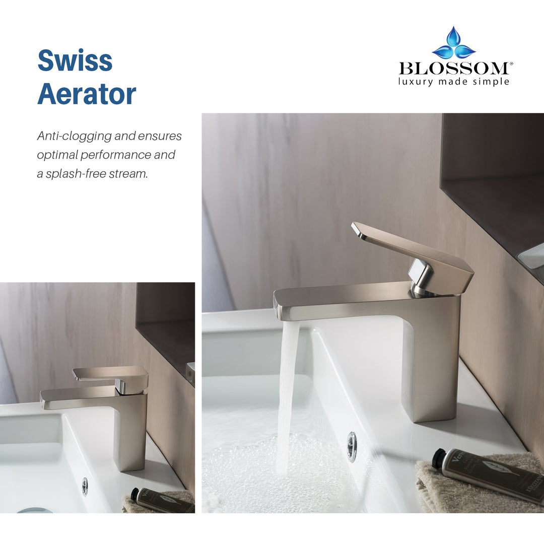 Single-Handle Single-Hole Bathroom Faucet in 118