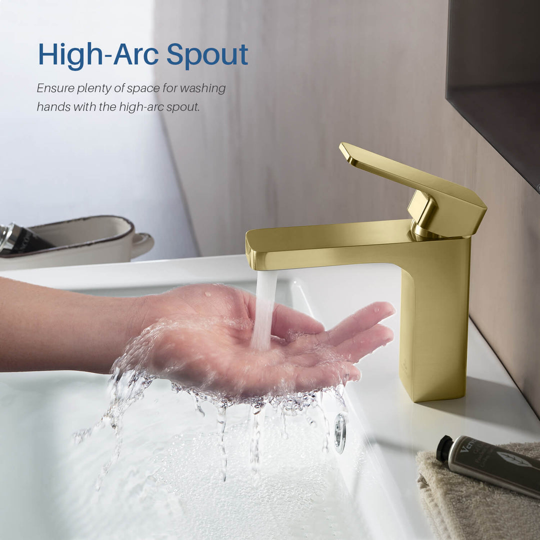 Single-Handle Single-Hole Bathroom Faucet in 118