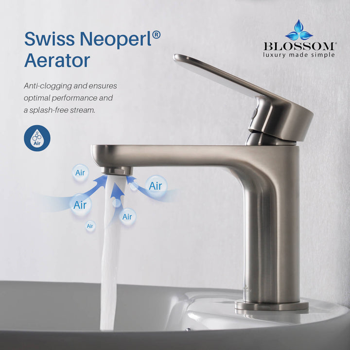 Single-Handle Single-Hole Bathroom Faucet in 119