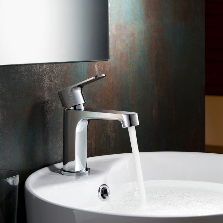Single-Handle Single-Hole Bathroom Faucet in 302