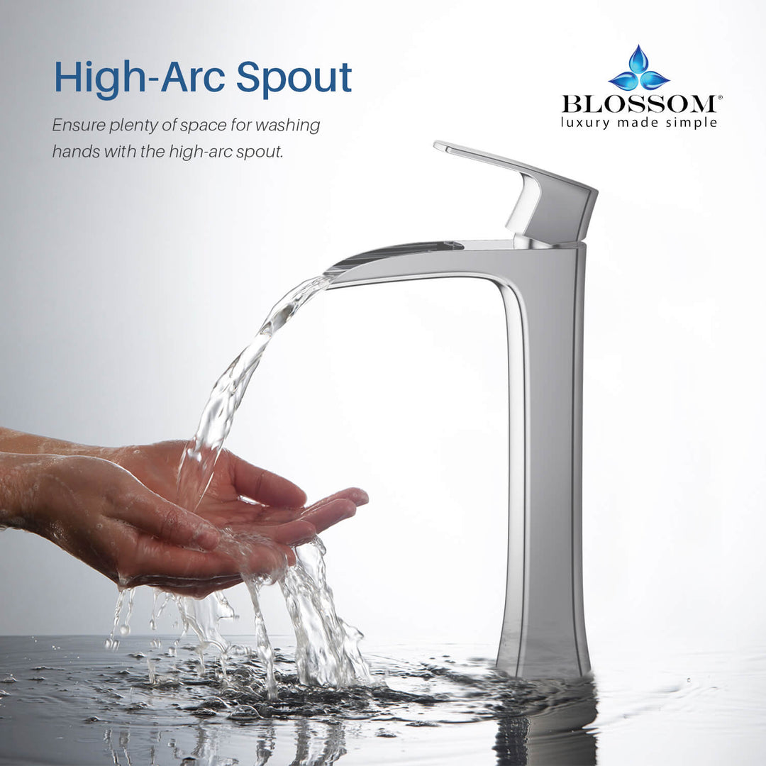 Single-Handle Single-Hole Bathroom Faucet in 305