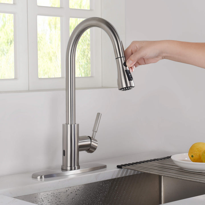 Value Collection Single-Handle Pull-Down Kitchen Faucet with Touch Sensor