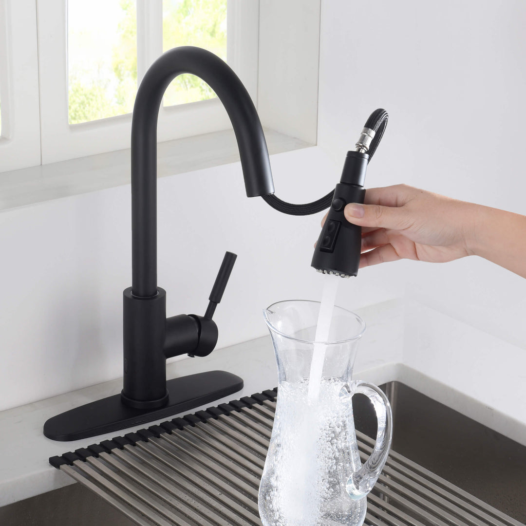 Value Collection Single-Handle Pull-Down Kitchen Faucet with Touch Sensor
