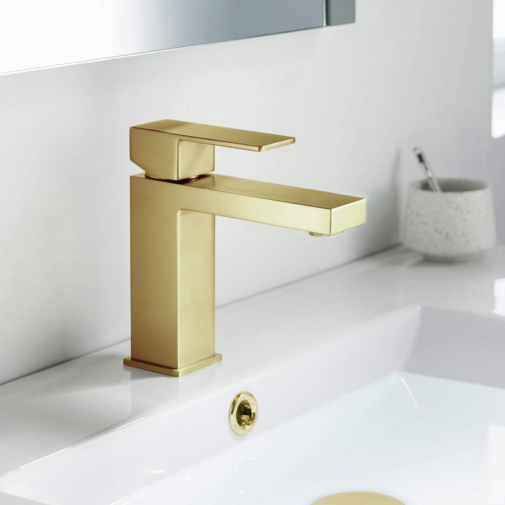 Value Collection Single-Handle Single-Hole Bathroom Faucet with Pop-Up Drain in F202