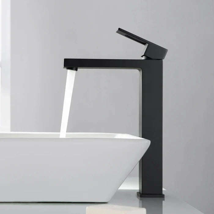Quadra Single-Handle Single-Hole Bathroom Vessel Sink Faucet