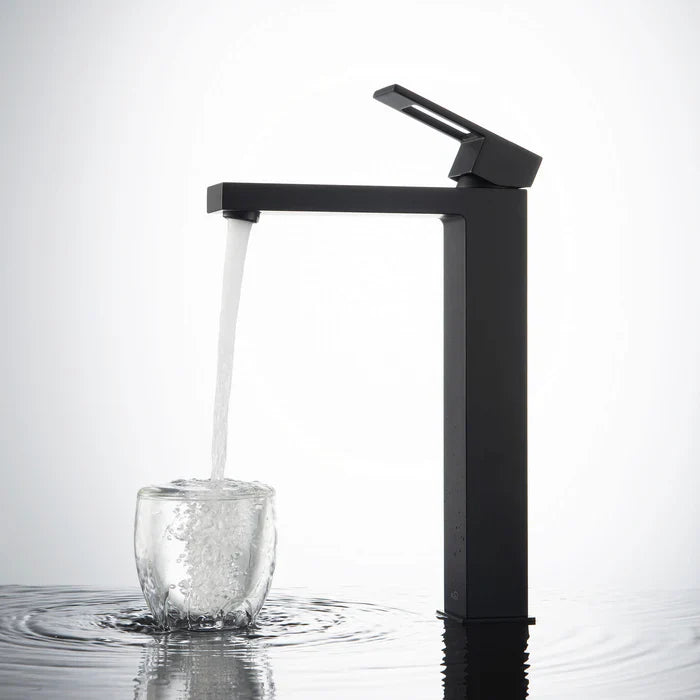 Quadra Single-Handle Single-Hole Bathroom Vessel Sink Faucet
