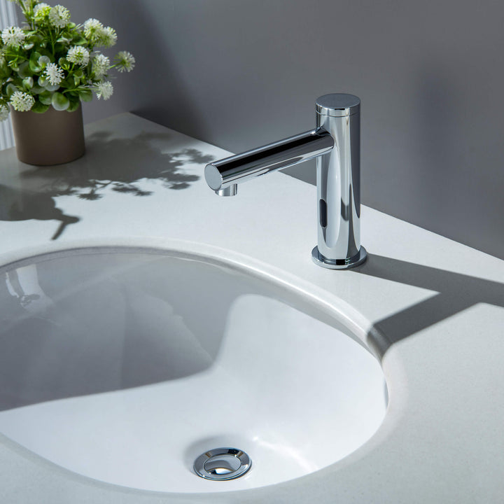 Halo Touchless Bathroom Faucet with Pop-Up Drain