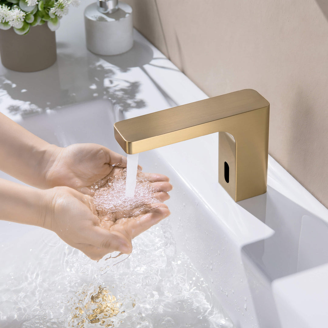 Fusion Touchless Bathroom Faucet with Pop-Up Drain