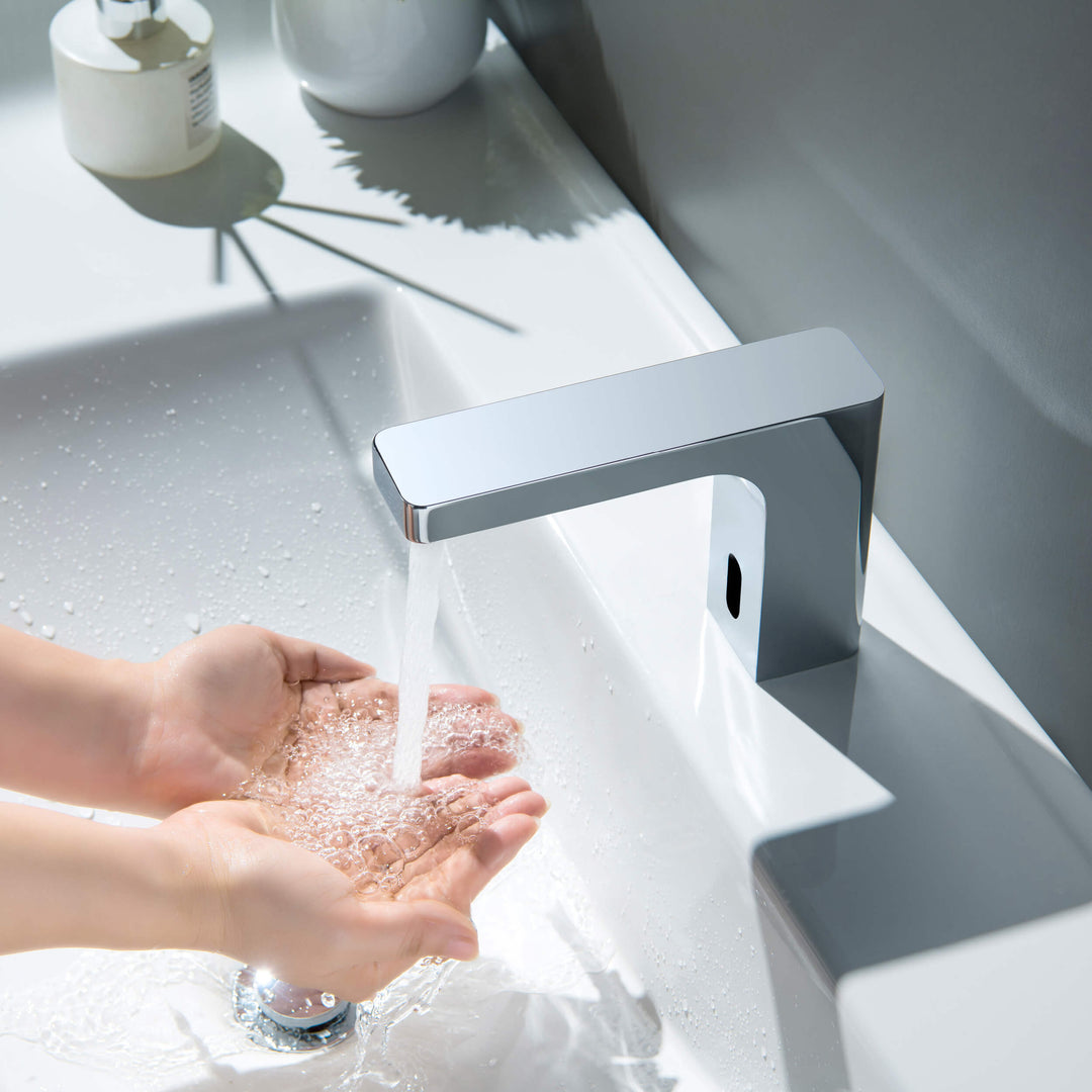 Fusion Touchless Bathroom Faucet with Pop-Up Drain