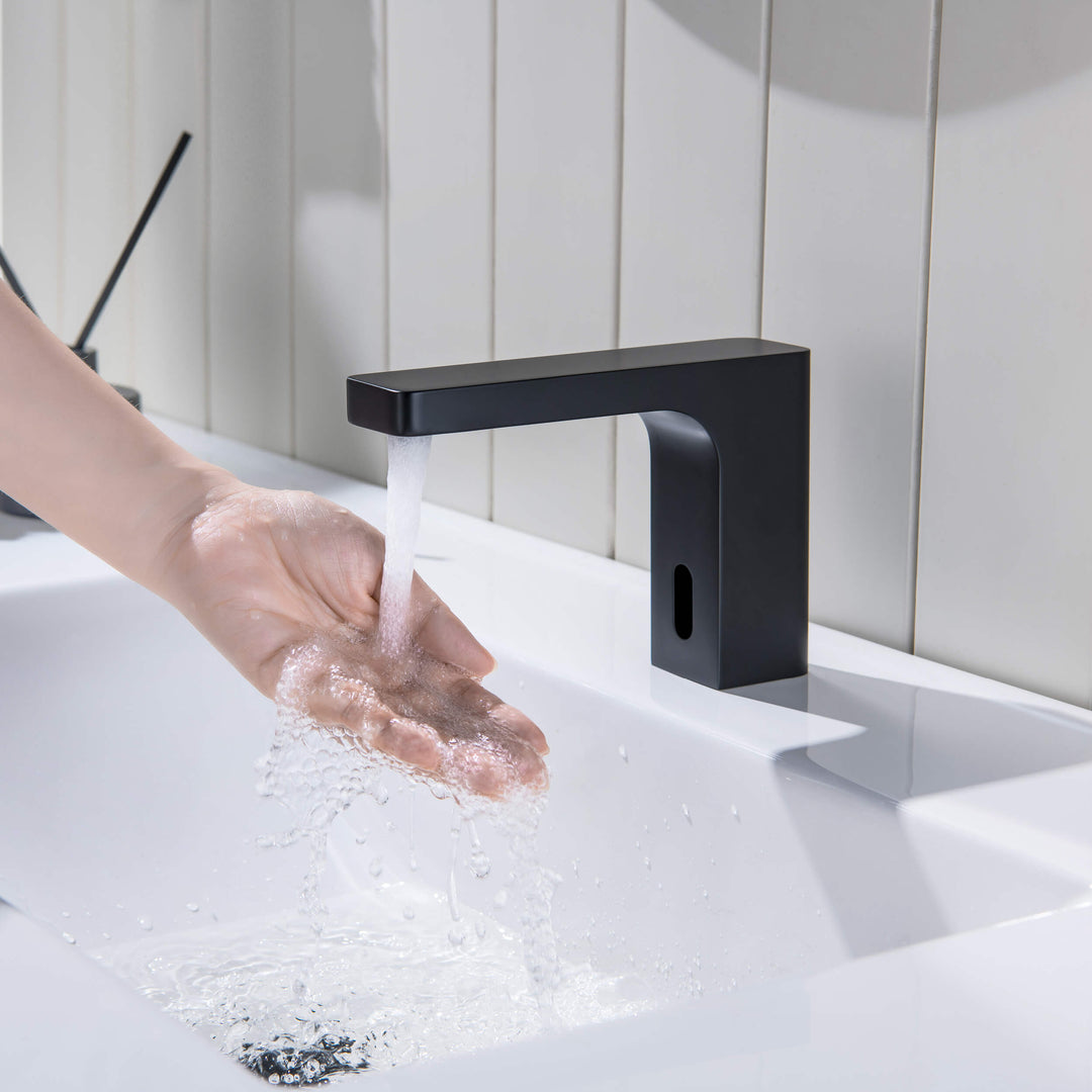 Fusion Touchless Bathroom Faucet with Pop-Up Drain