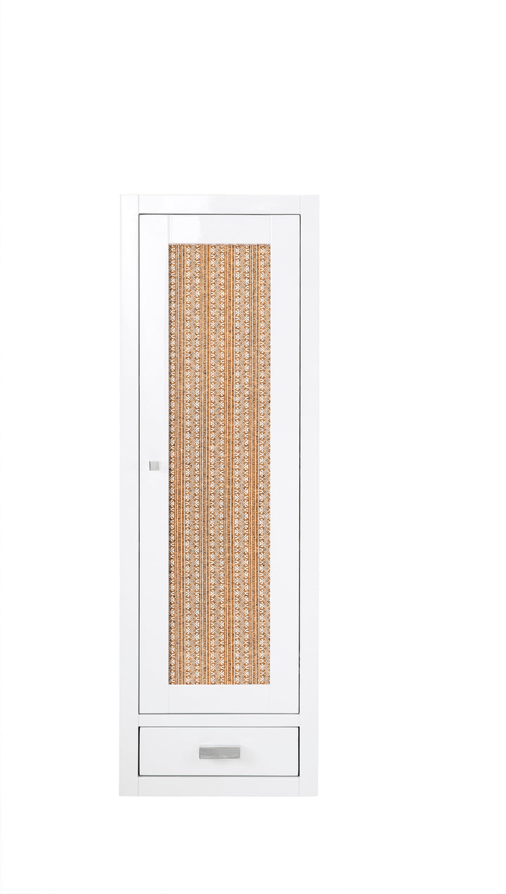 VAR||Glossy White|