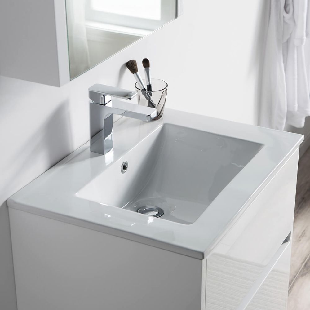 Valencia Modern 24" Bathroom Vanity Set with Medicine Cabinet Glossy White
